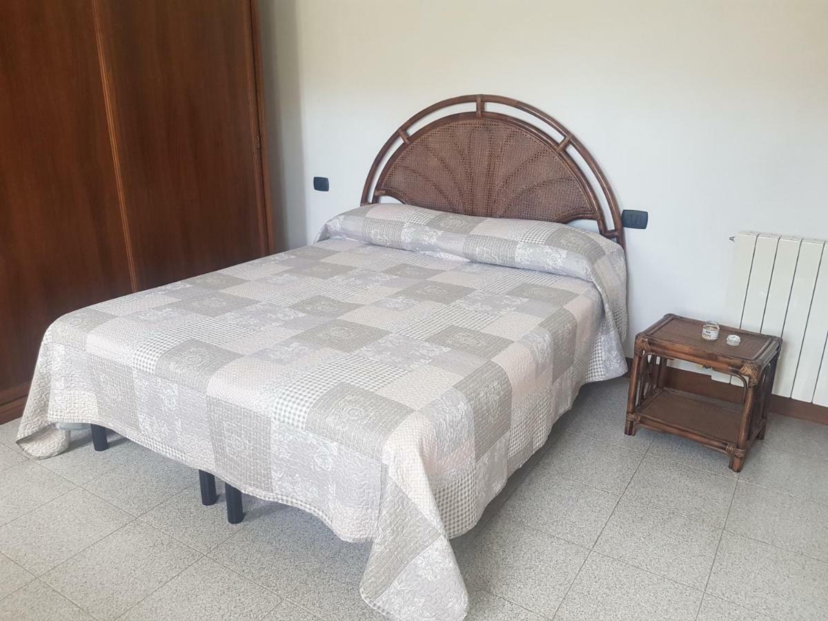 Casa Luigina Villa Vezzola Bagian luar foto